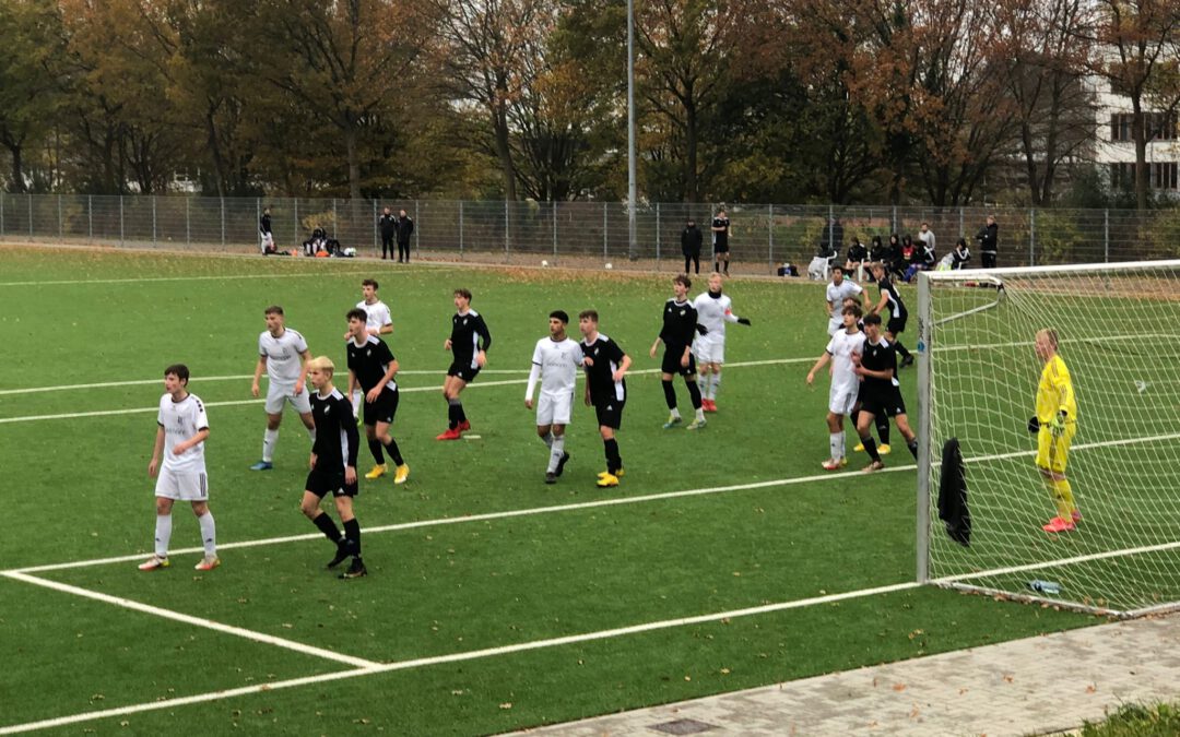 Fußball: A-Junioren drehten gegen Eckernförder SV richtig auf
